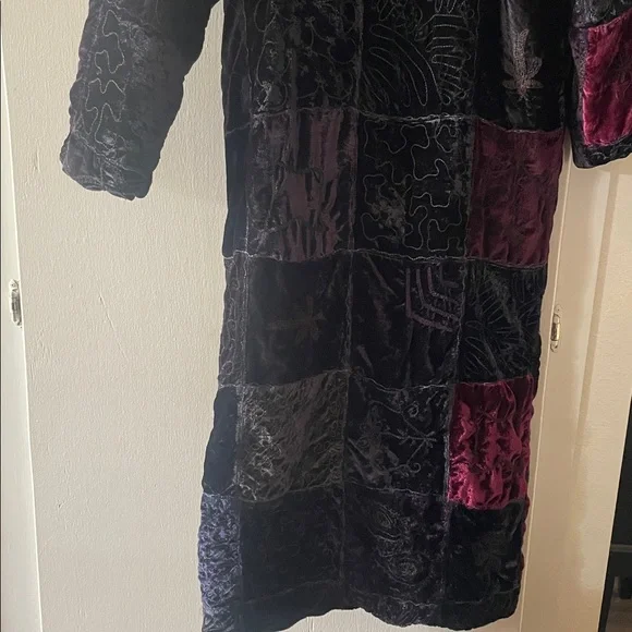Vintage Raiment Fashions velvet lined floral embroidered patchwork duster coat - Picture 11 of 11